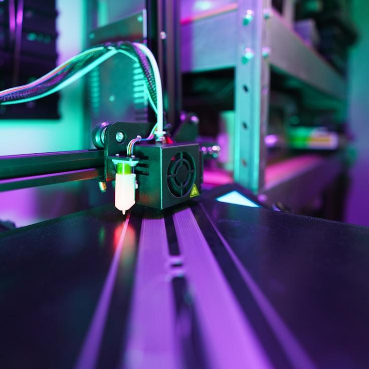 Collaborative mobile app development workflow